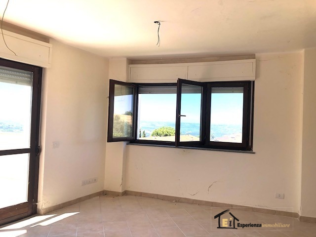 2 Bed, ApartmentFor Sale, Montopoli di Sabina, Rieti, Lazio