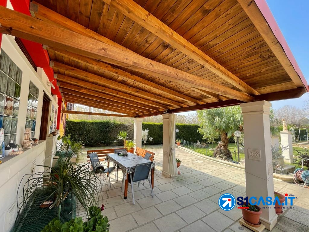 3 Bed, HouseFor Sale, Cutrofiano, Lecce, Puglia
