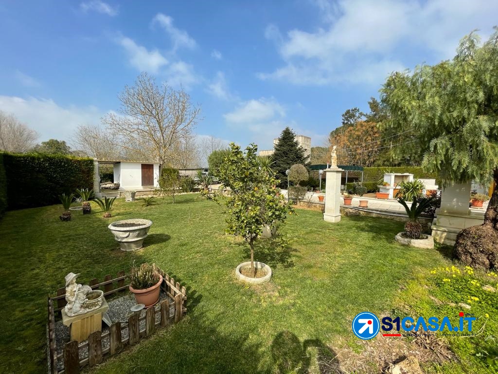 3 Bed, HouseFor Sale, Cutrofiano, Lecce, Puglia