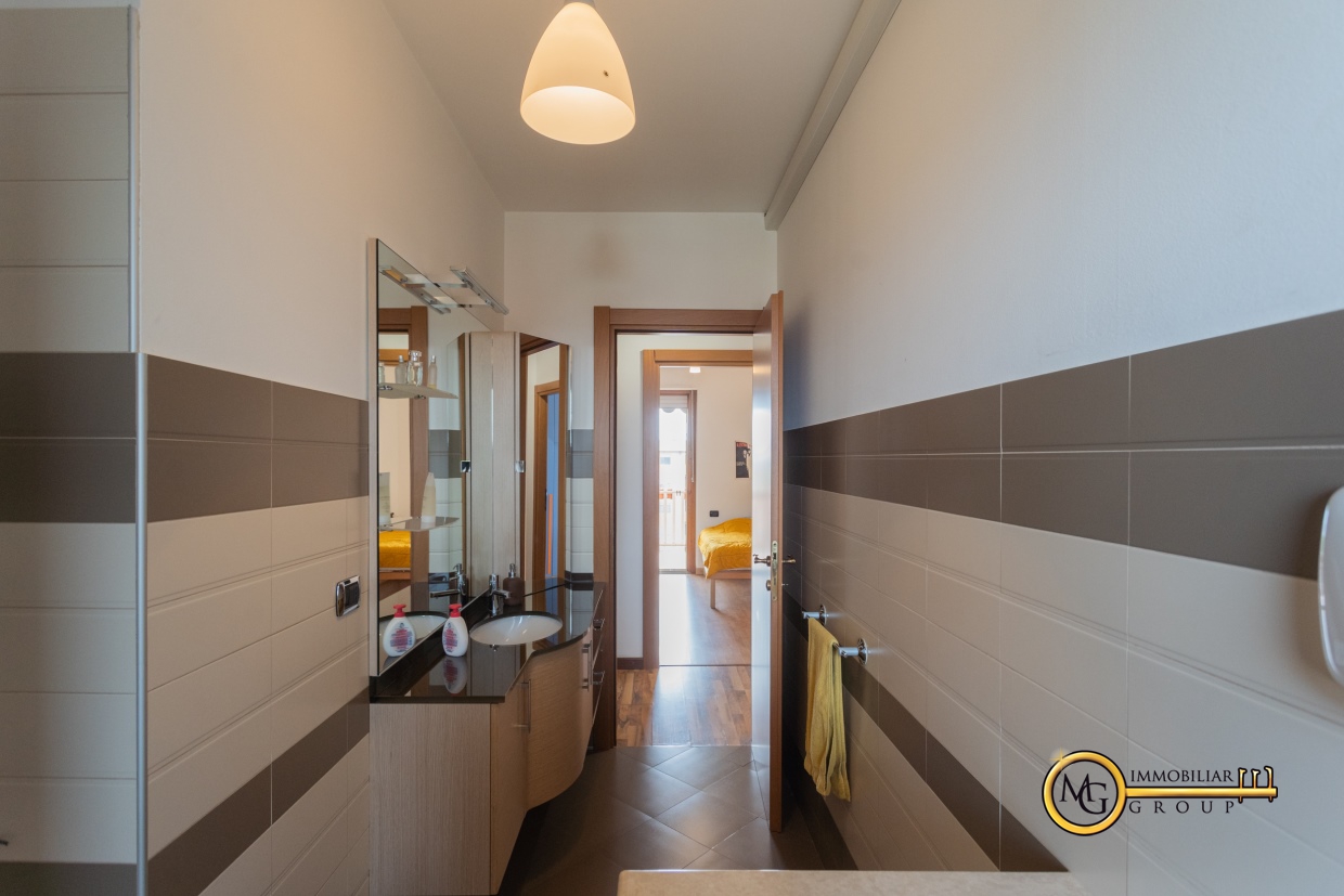 3 Bed, ApartmentFor Sale, Milano, Lombardia