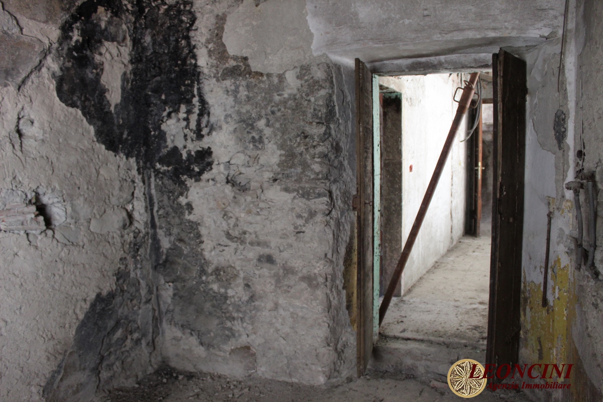 2 Bed, HouseFor Sale, Bagnone, Toscana