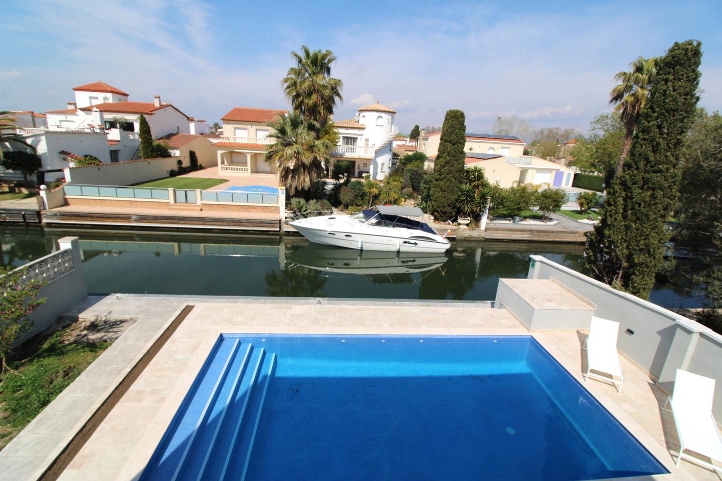 3 Bed, 4 Bath, HouseFor Sale, Empuriabrava, Girona, 17487 3 Bed, 4 Bath, HouseFor Sale, Empuriabrava, Girona, 17487