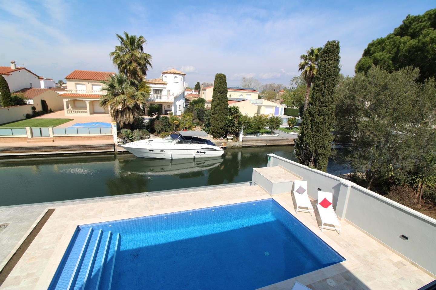 3 Bed, 4 Bath, HouseFor Sale, Empuriabrava, Girona, 17487 3 Bed, 4 Bath, HouseFor Sale, Empuriabrava, Girona, 17487