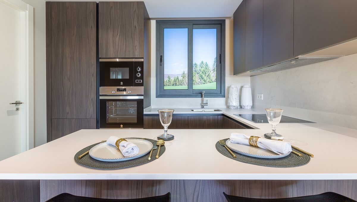 2 Bed, 2 Bath, ApartmentFor Sale, Estepona, Malaga