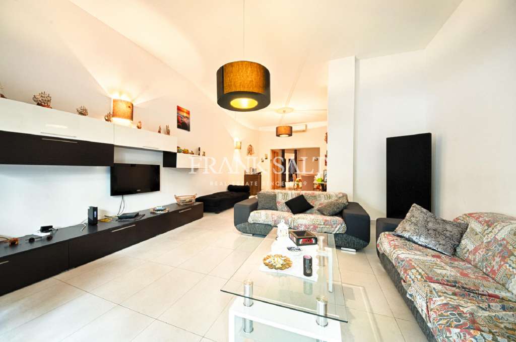 2 Bed, ApartmentFor Sale, Pender Gardens, Malta