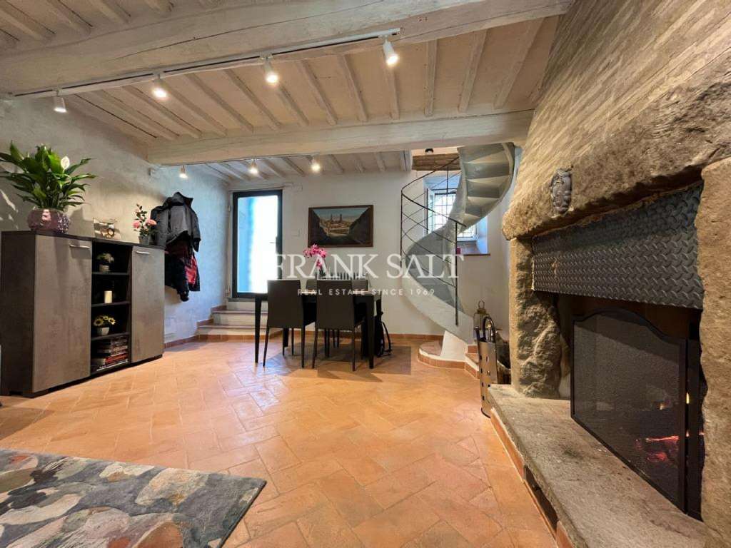 2 Bed, HouseFor Sale, Tuscany, Arezzo, Italy