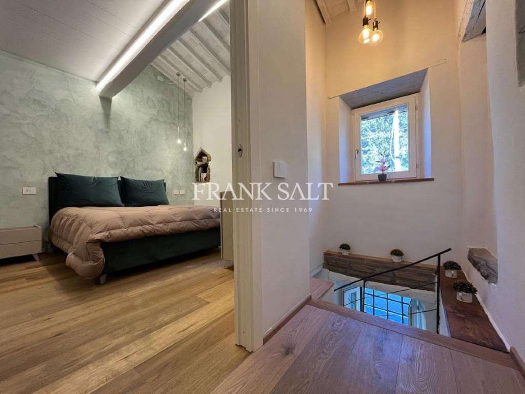 2 Bed, HouseFor Sale, Tuscany, Arezzo, Italy