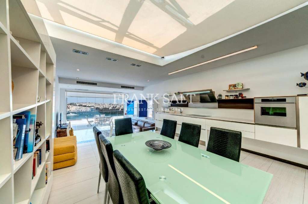 2 Bed, ApartmentFor Sale, Valletta, Malta