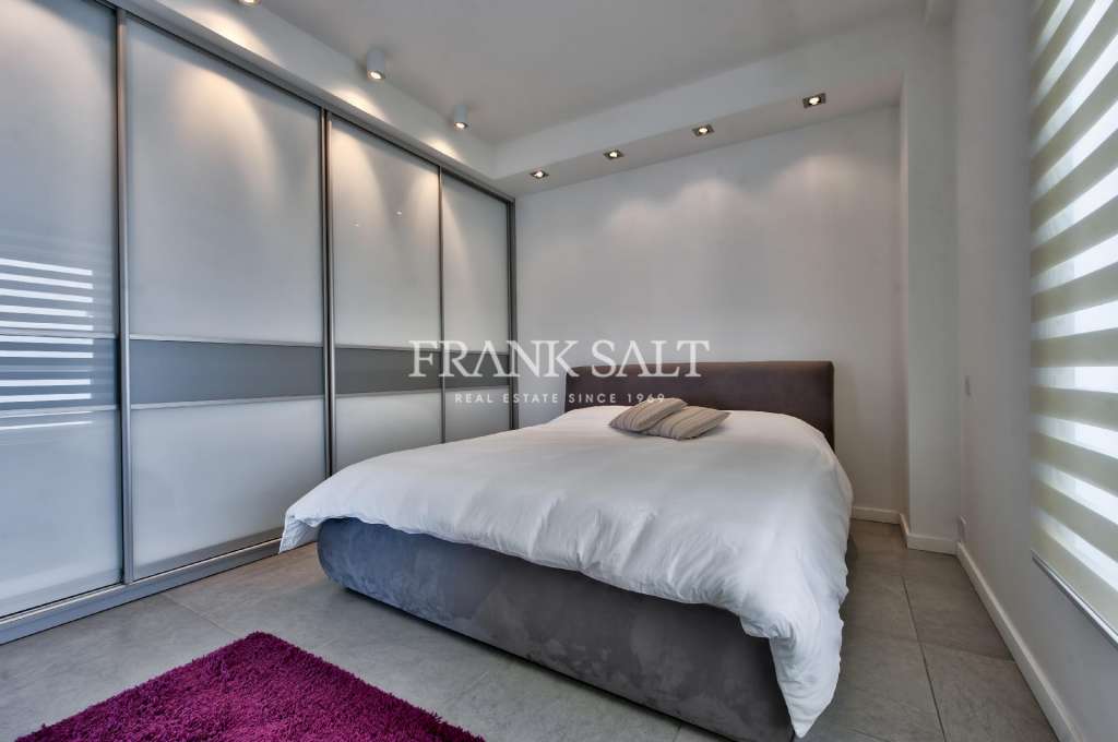 4 Bed, ApartmentFor Sale, Fort Cambridge, Malta