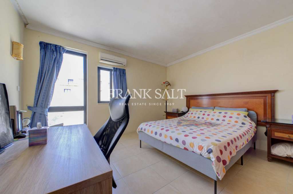 2 Bed, ApartmentFor Sale, Ghajnsielem, Gozo