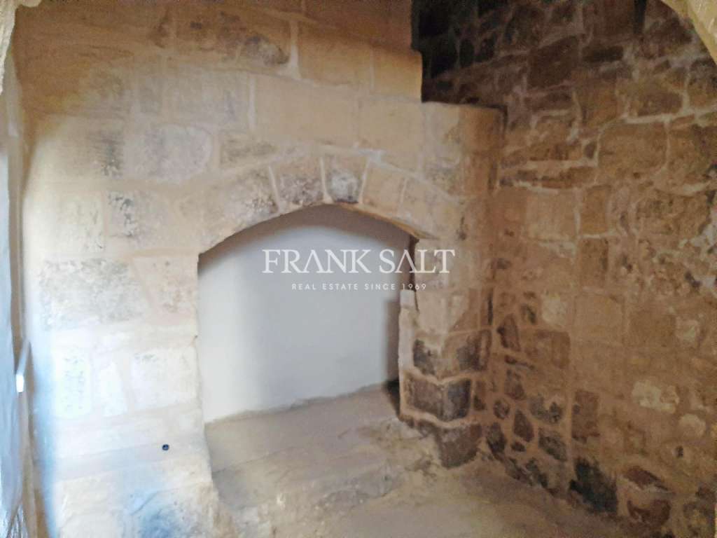 Commercial Property, For Sale