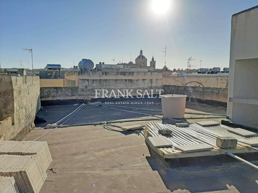 Commercial Property, For Sale