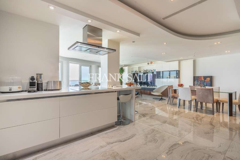 3 Bed, ApartmentFor Sale, Fort Cambridge, Malta