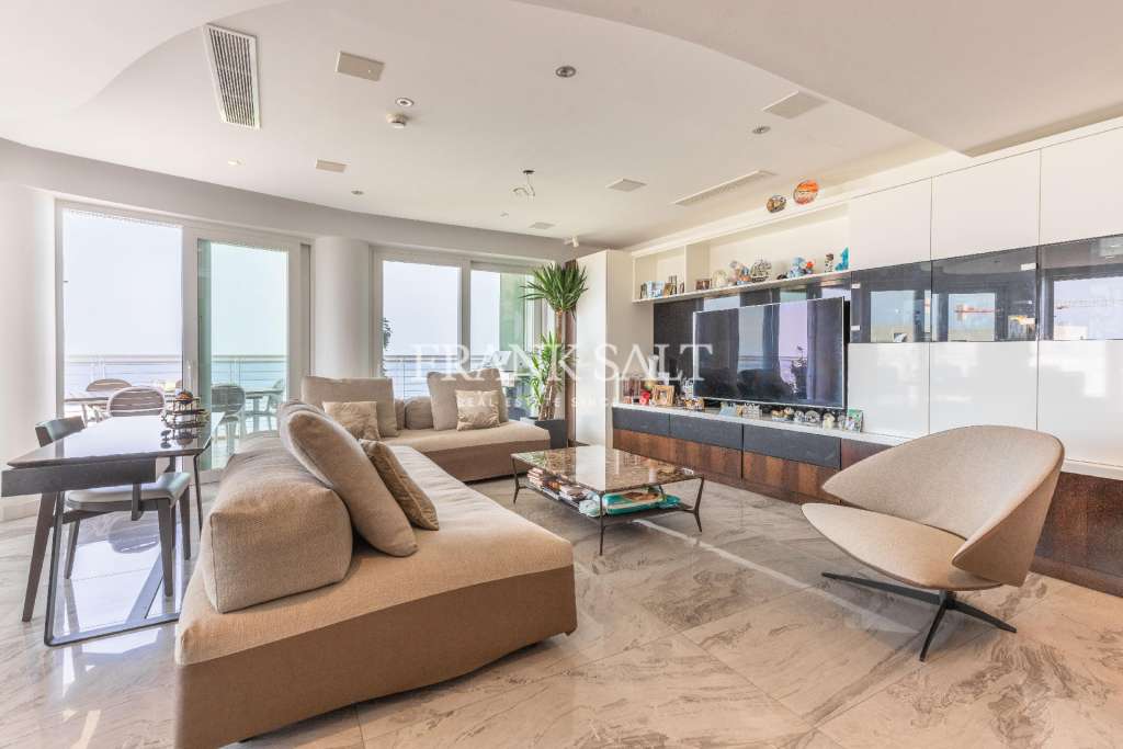 3 Bed, ApartmentFor Sale, Fort Cambridge, Malta