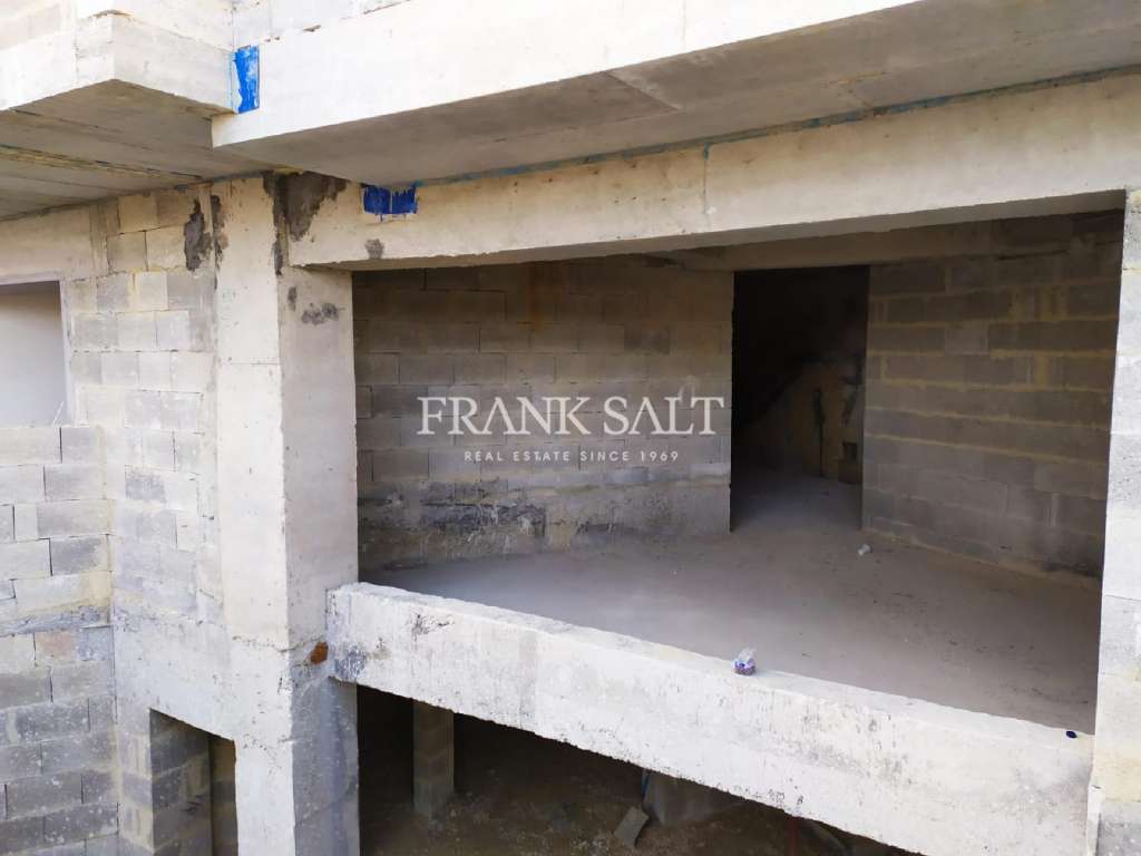 Commercial Property, For Sale