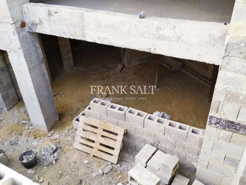 Commercial Property, For Sale