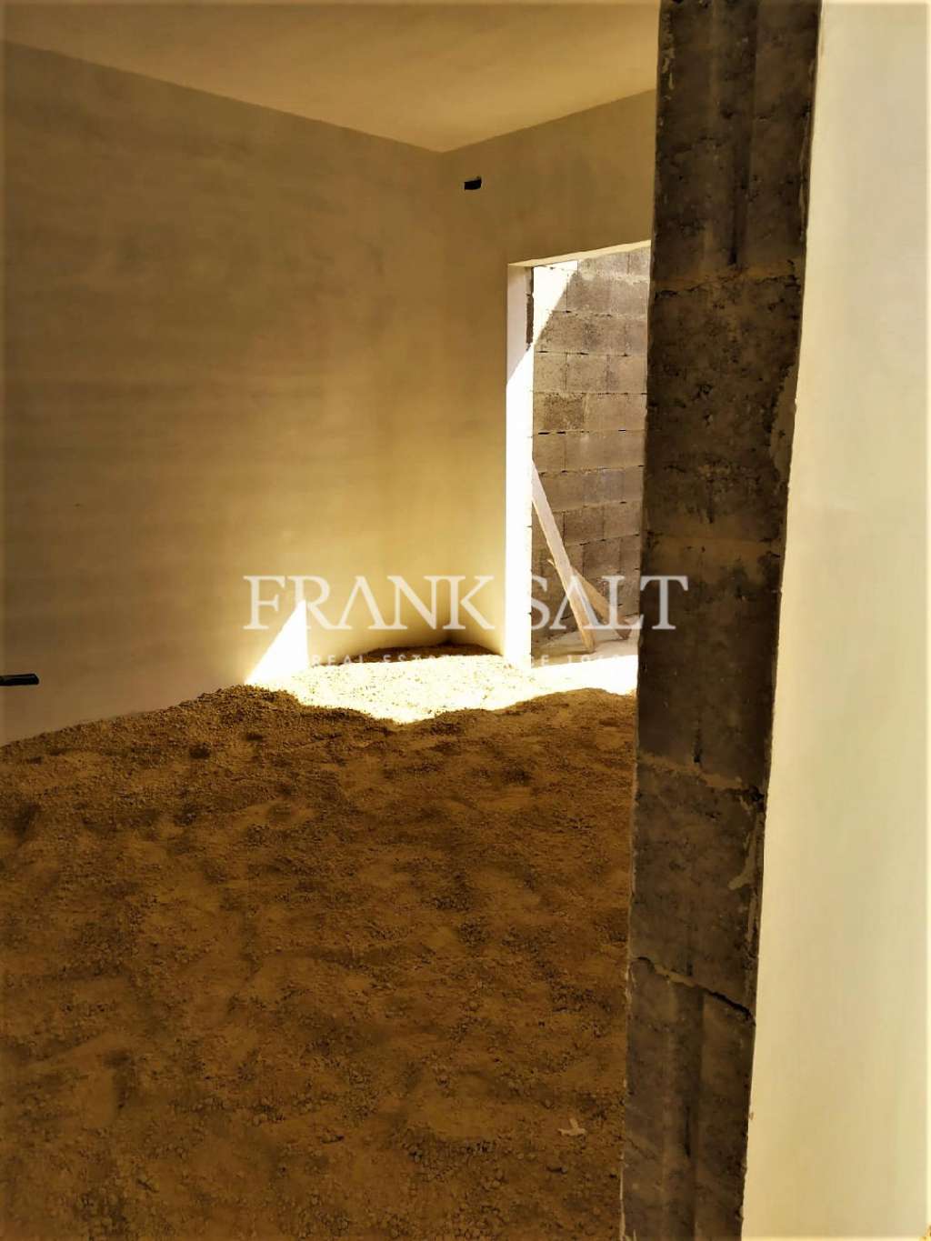 Commercial Property, For Sale