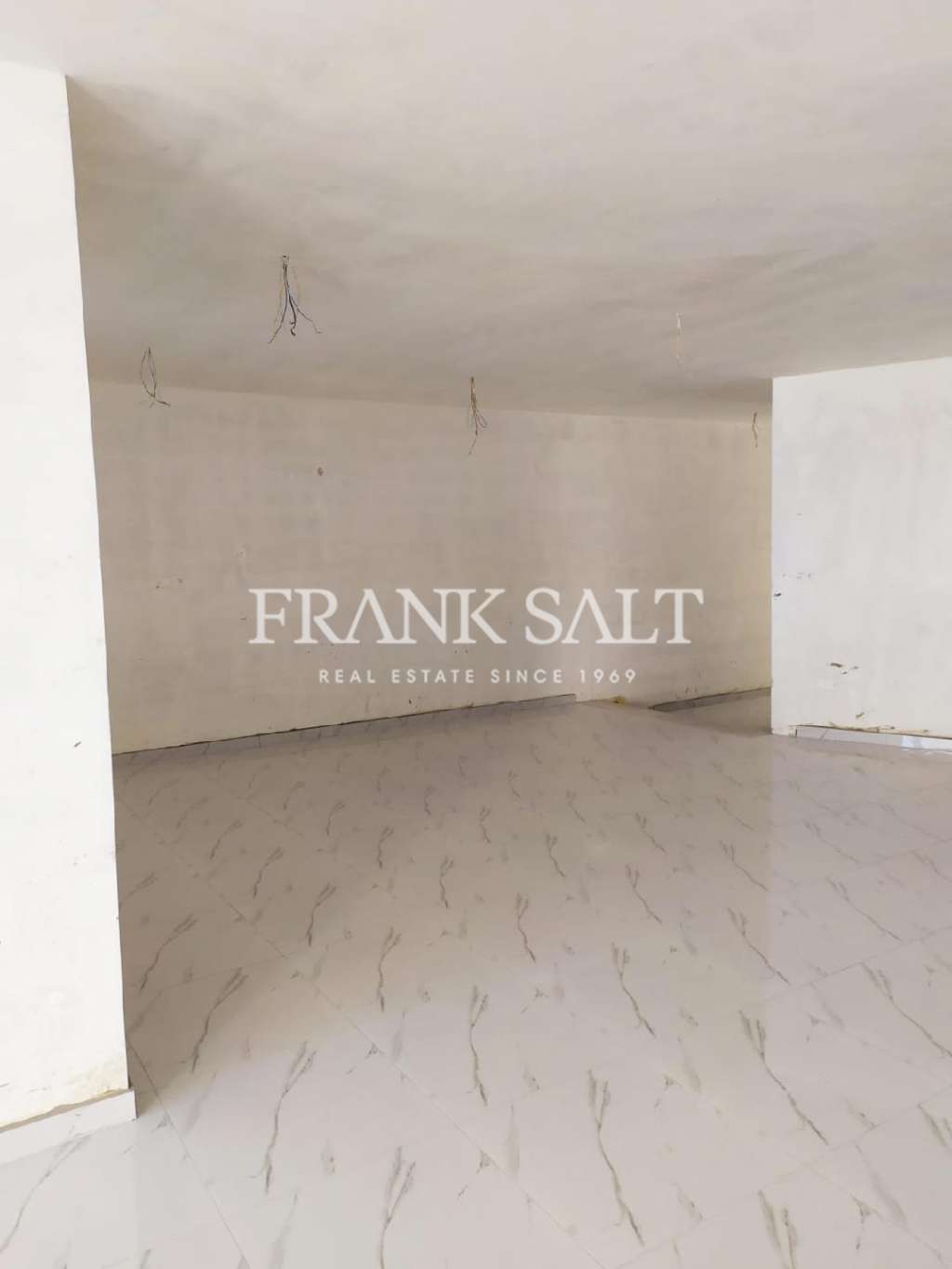 Commercial Property, For Sale