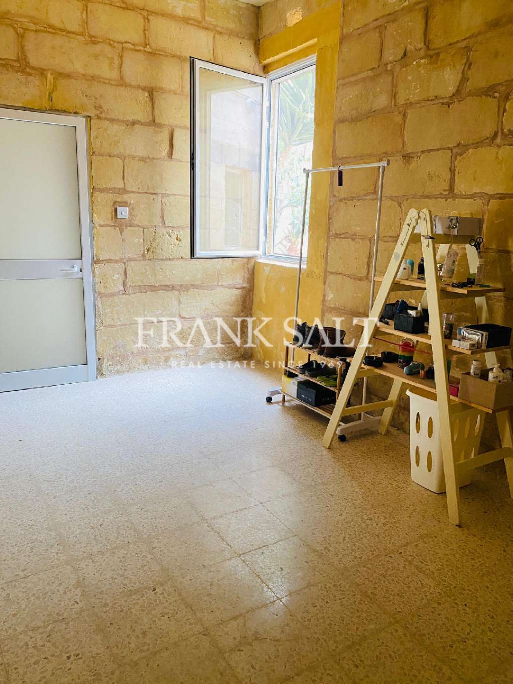 3 Bed, ApartmentFor Sale, Xghajra, Malta