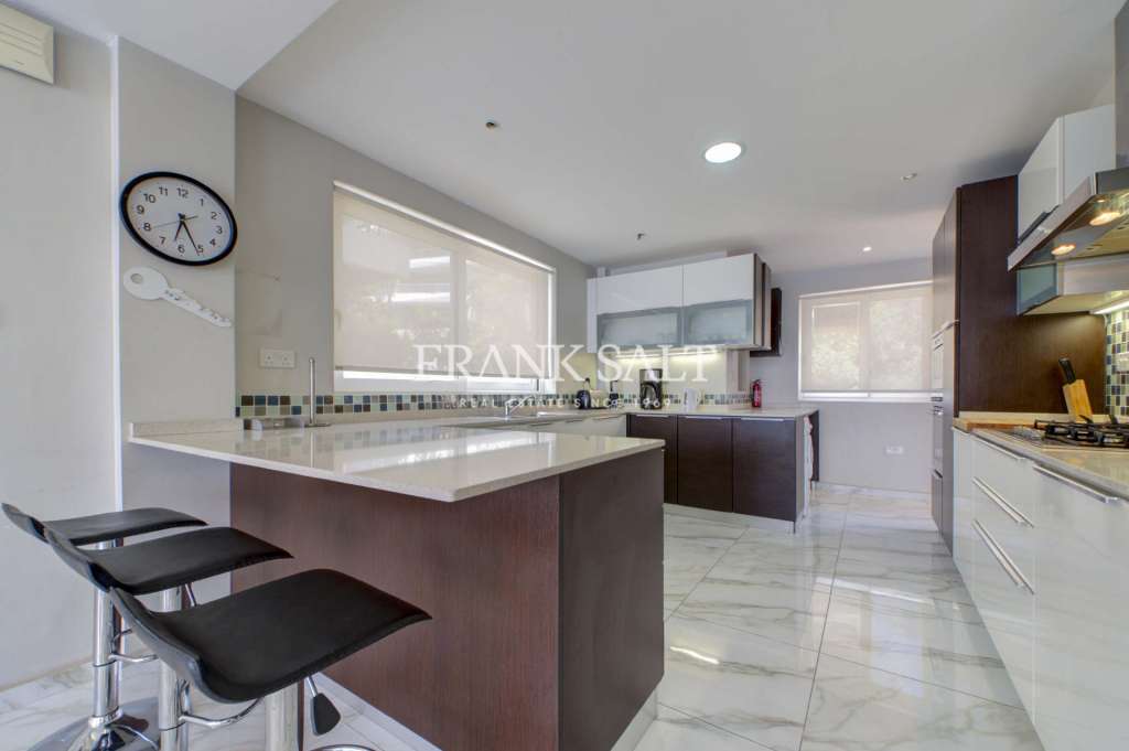 4 Bed, ApartmentFor Sale, Xemxija, Malta