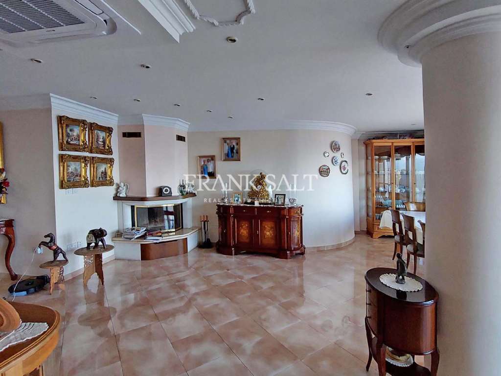 3 Bed, ApartmentFor Sale, St Julians, Malta