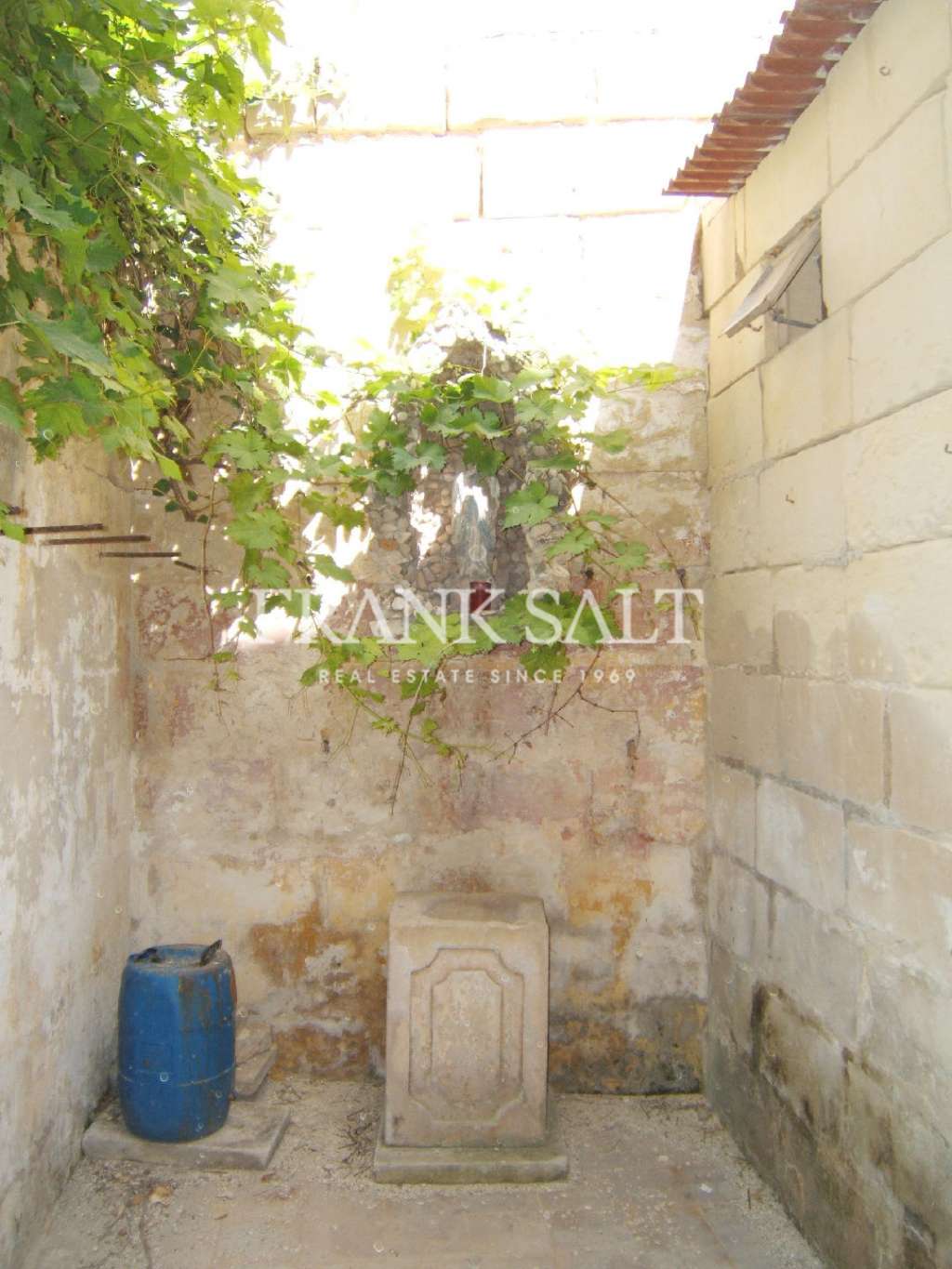 2 Bed, HouseFor Sale, Paola, Malta