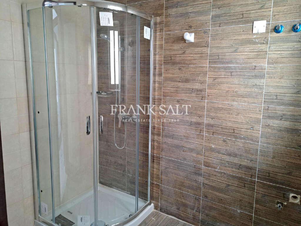 3 Bed, ApartmentFor Sale, Qawra, Malta