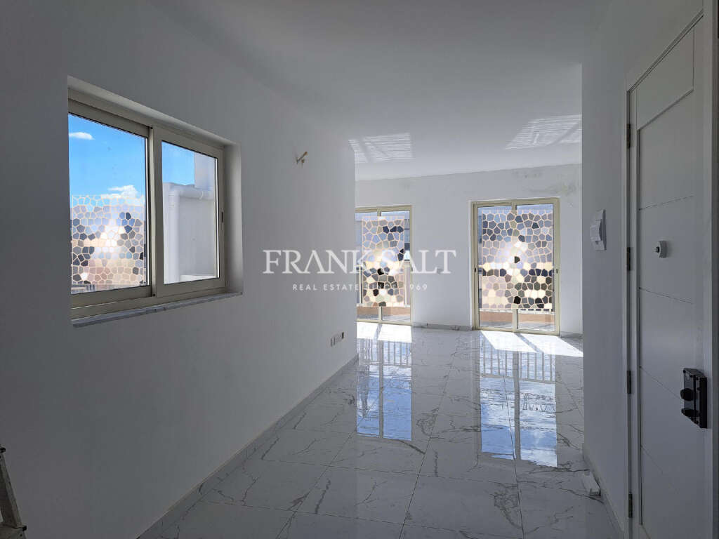 3 Bed, ApartmentFor Sale, Qawra, Malta