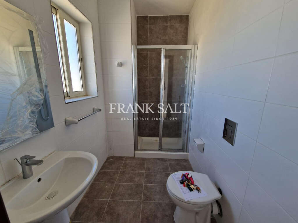 3 Bed, ApartmentFor Sale, Qawra, Malta