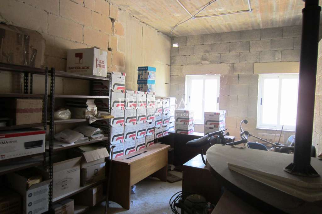 Commercial Property, For Sale