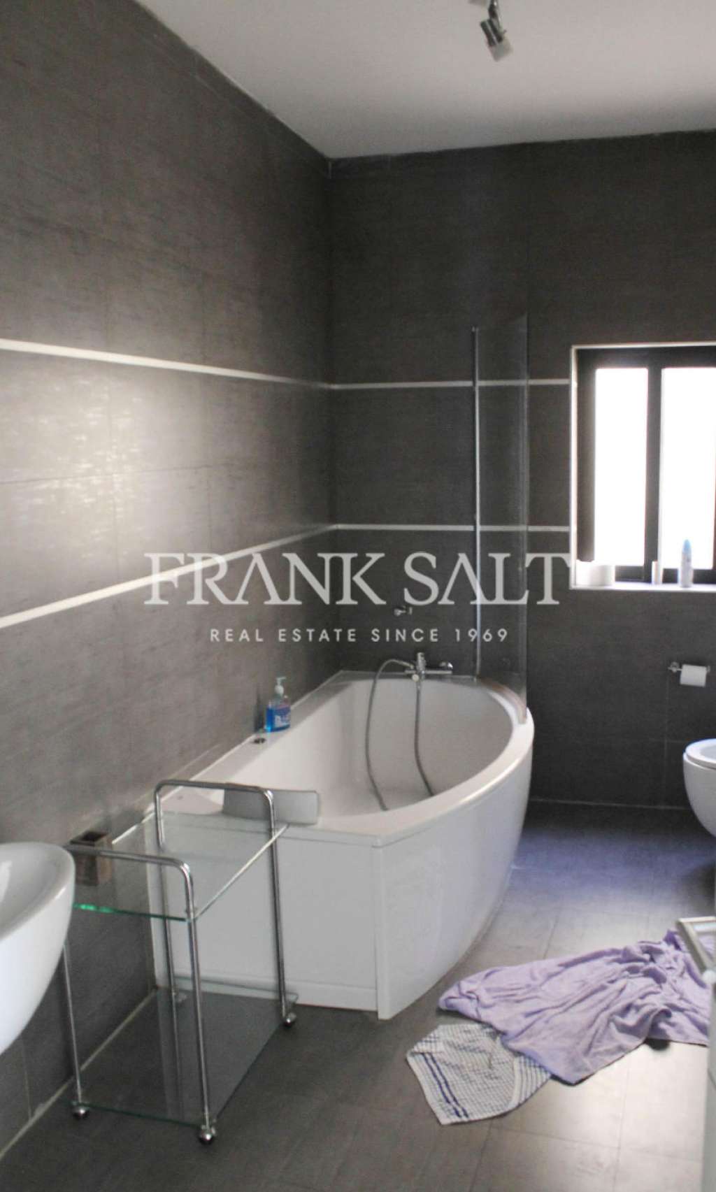 3 Bed, ApartmentFor Sale, Gzira, Malta