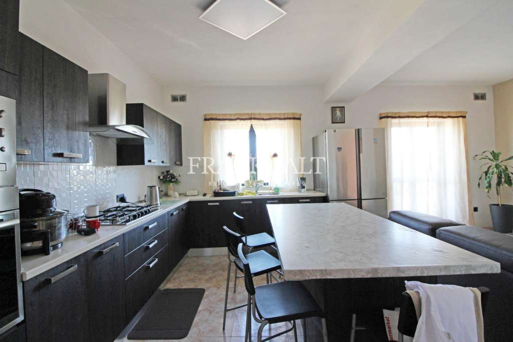 3 Bed, ApartmentFor Sale, Qormi, Malta