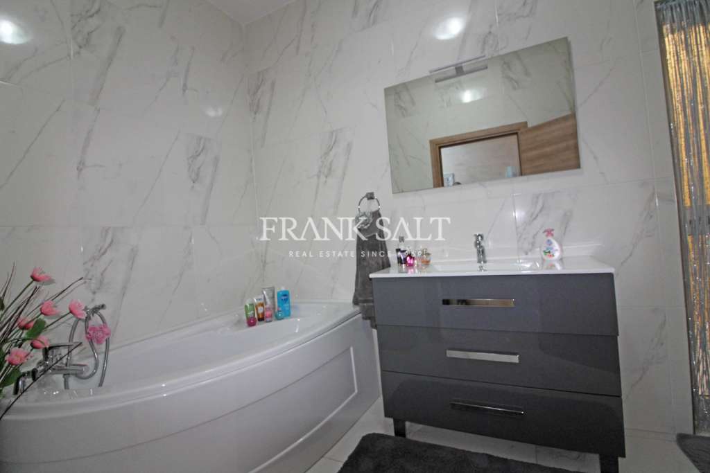 3 Bed, ApartmentFor Sale, Qormi, Malta