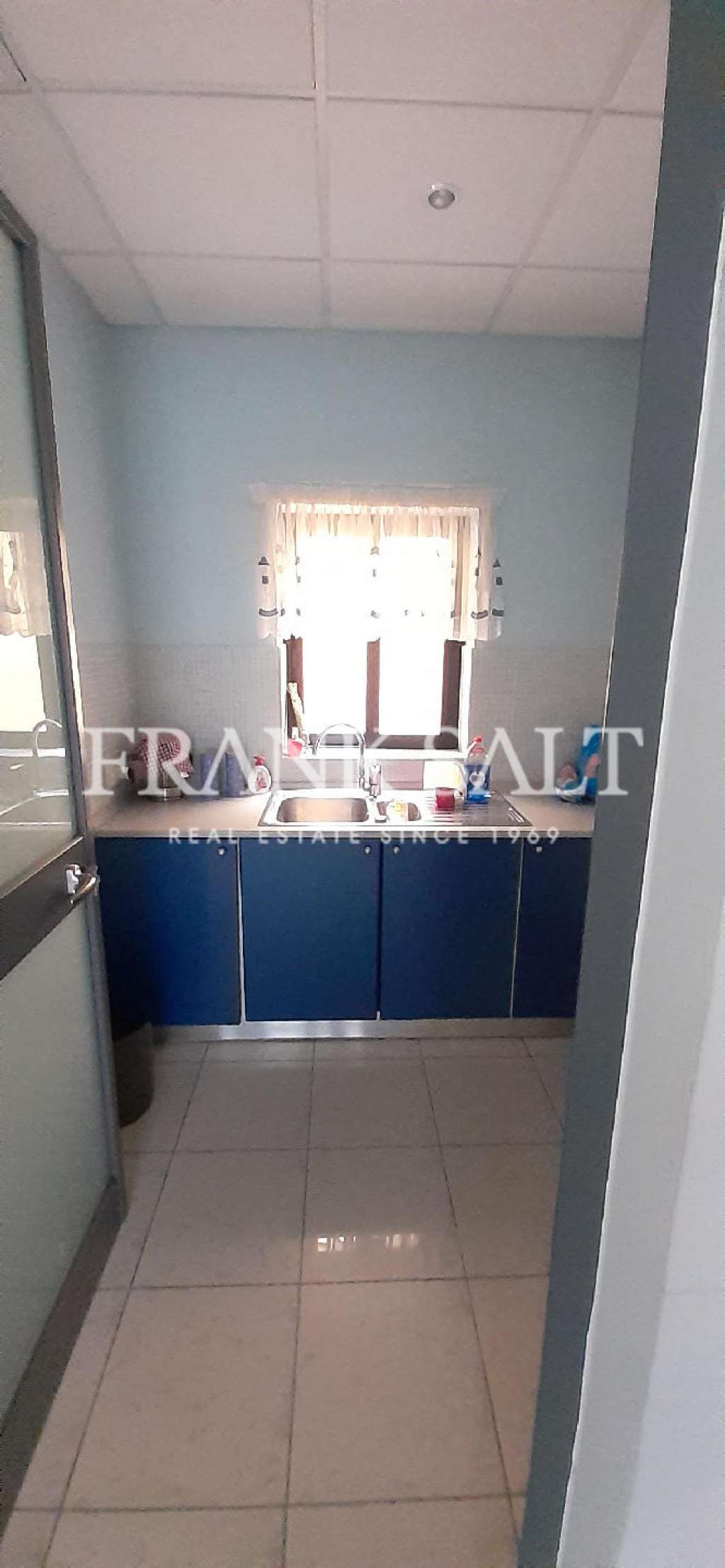 Commercial Property, For Sale