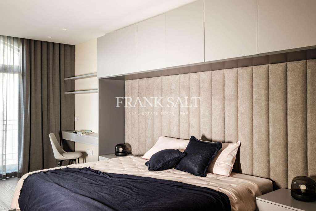 3 Bed, ApartmentFor Sale, Portomaso, Malta