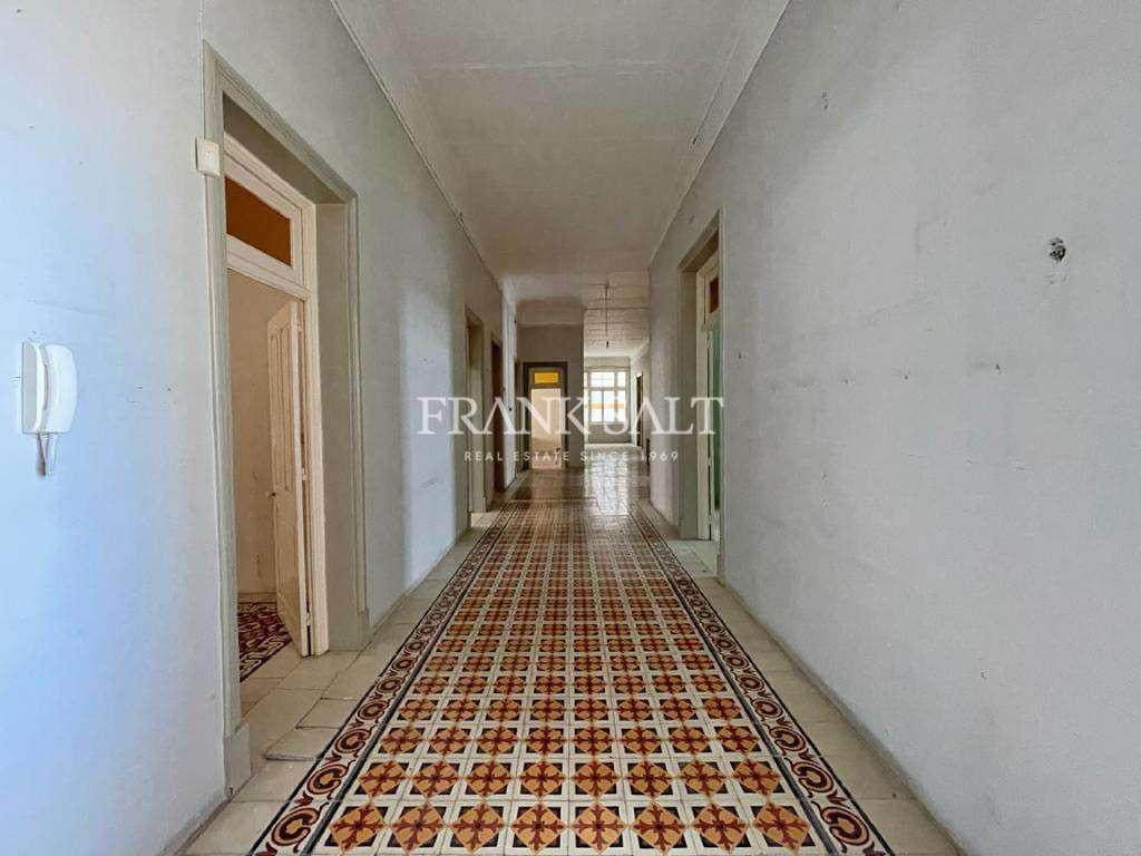4 Bed, ApartmentFor Sale, St Julians, Malta