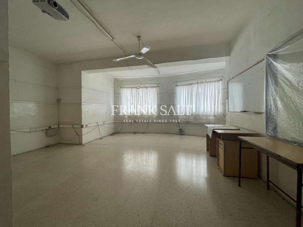 HouseFor Sale, Zebbug, Malta