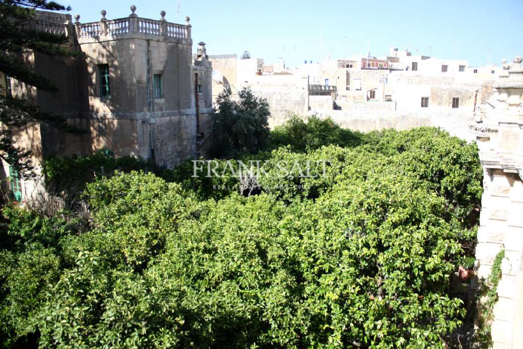 8 Bed, HouseFor Sale, Zebbug, Malta
