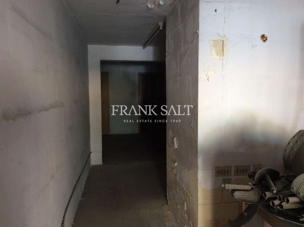 Commercial Property, For Sale