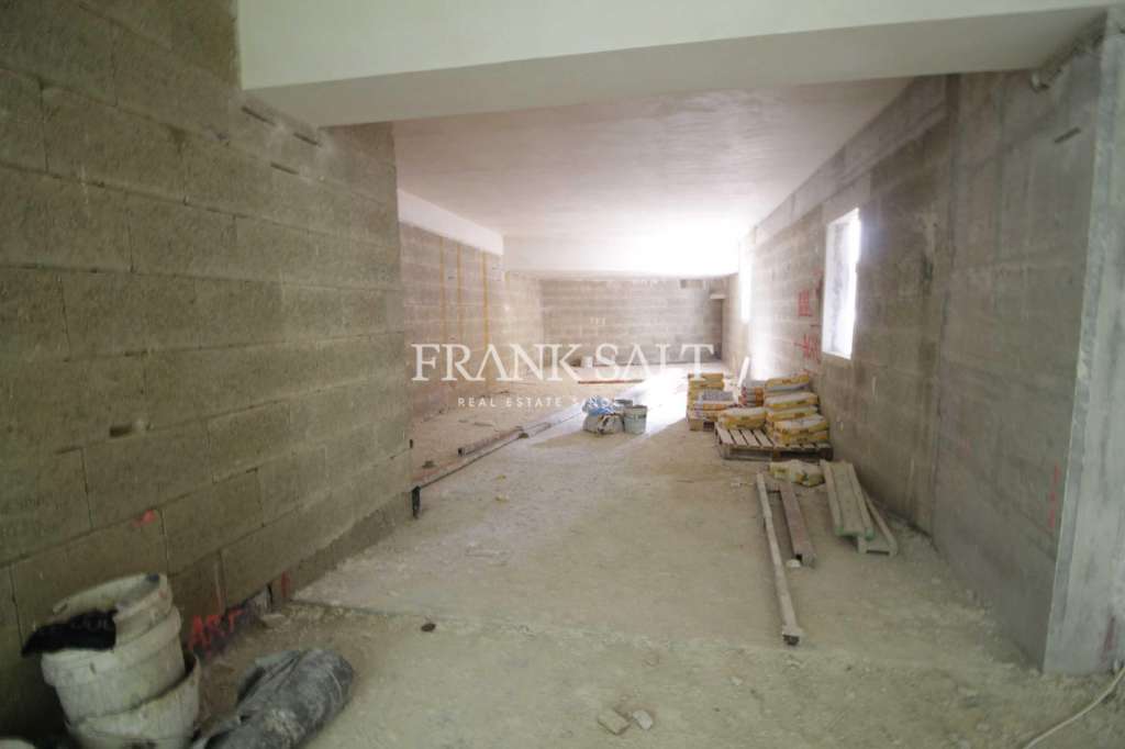 Commercial Property, For Sale