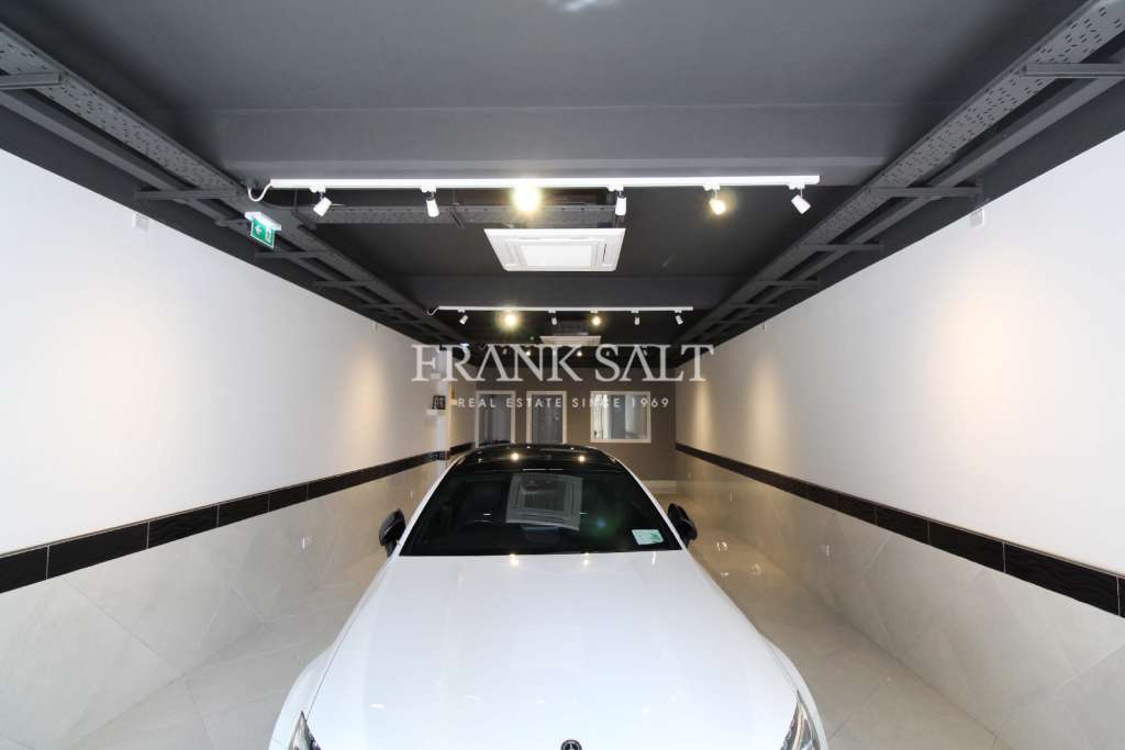 Commercial Property, For Sale