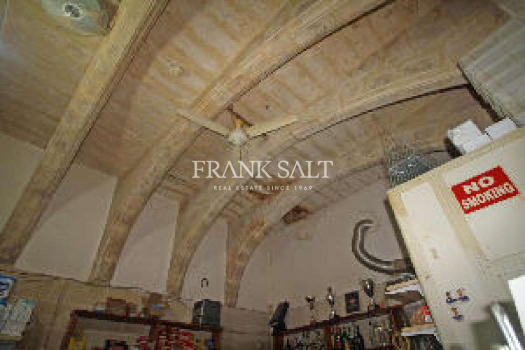 Commercial Property, For Sale