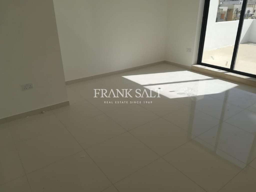 2 Bed, ApartmentFor Sale, Qawra, Malta