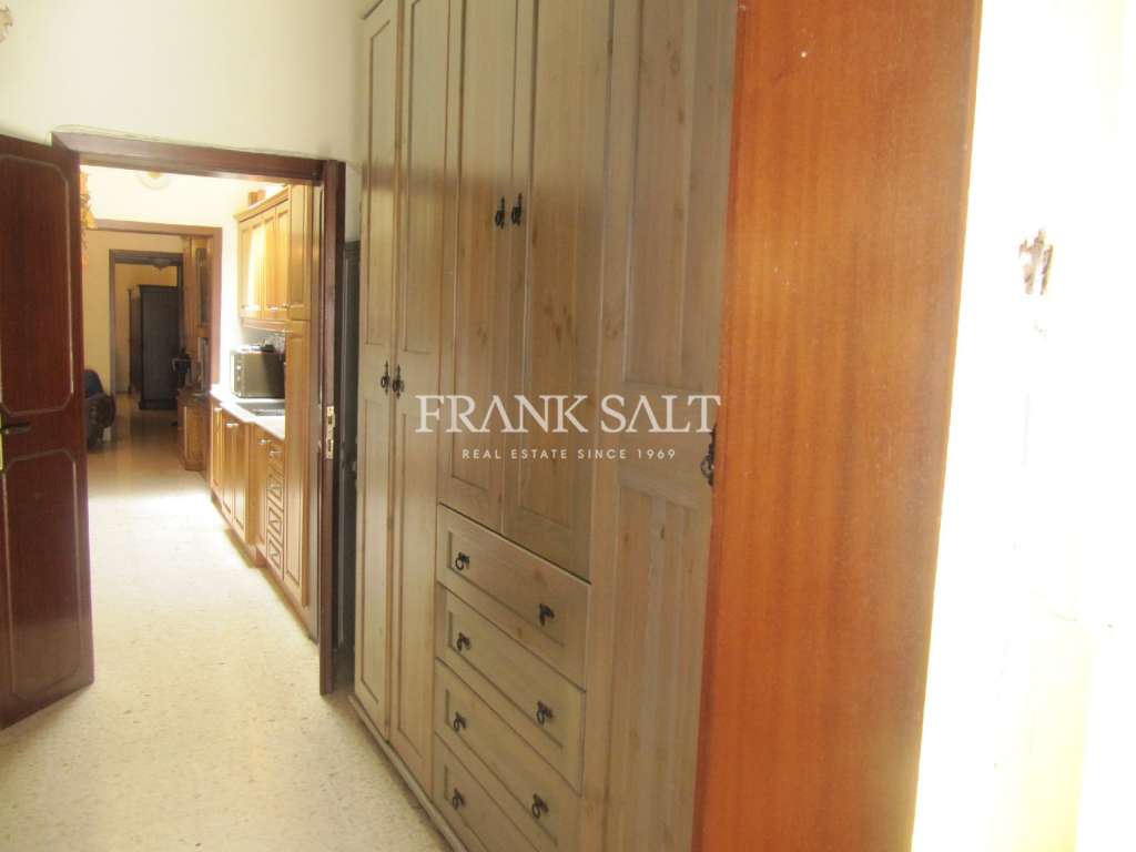 Commercial Property, For Sale