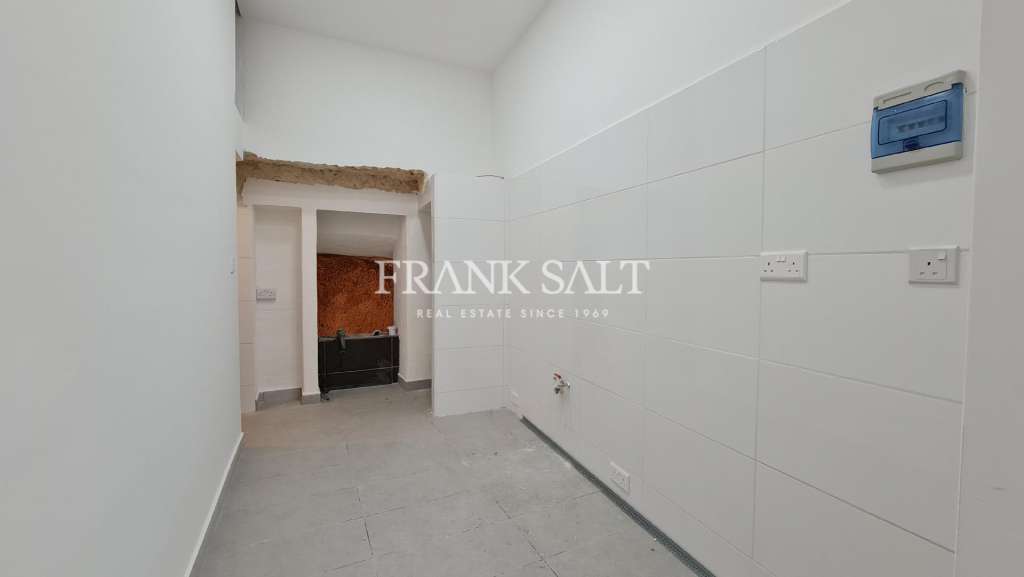 Commercial Property, For Sale