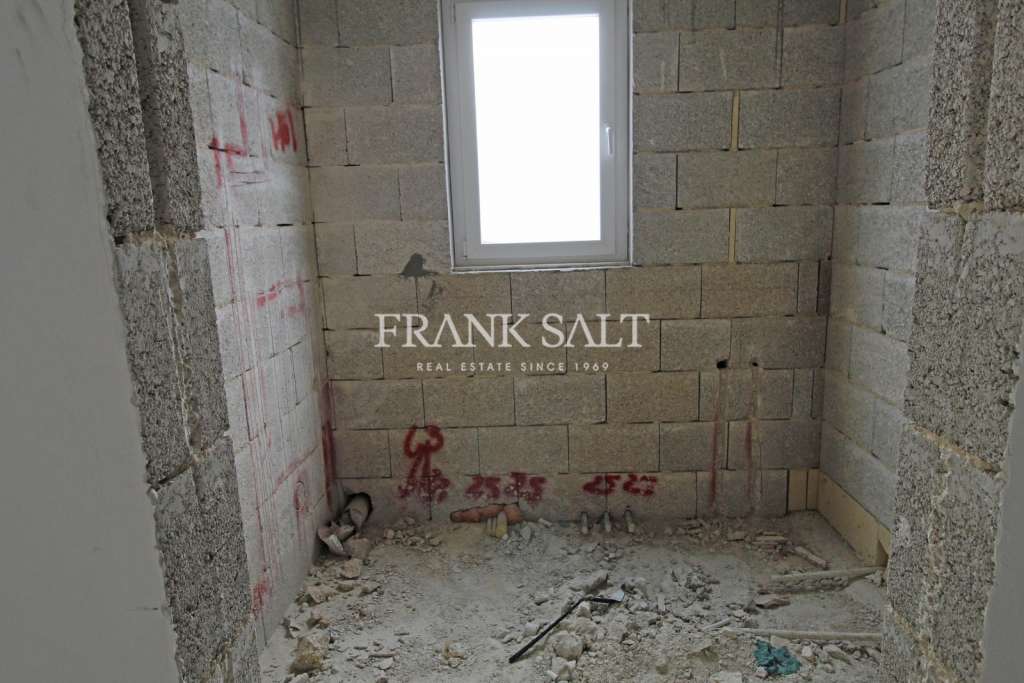 3 Bed, ApartmentFor Sale, Qawra, Malta