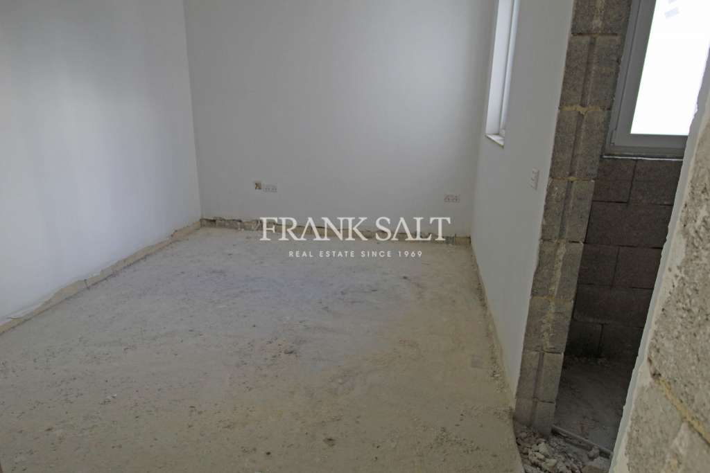 3 Bed, ApartmentFor Sale, Qawra, Malta