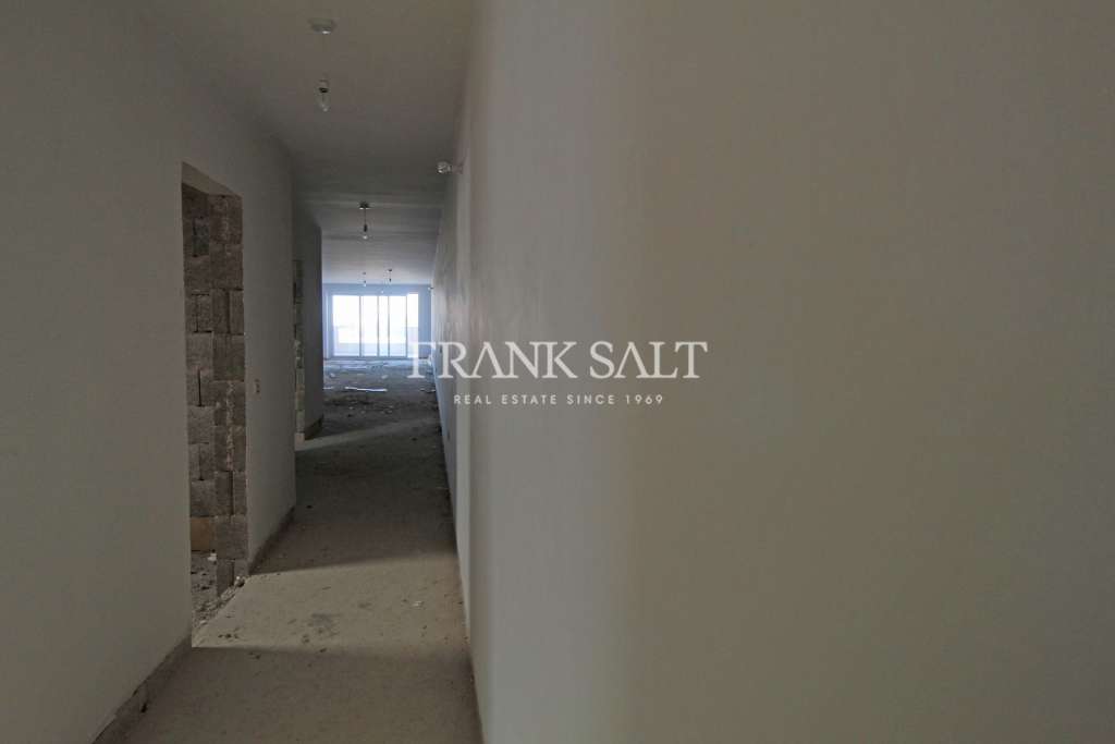 3 Bed, ApartmentFor Sale, Qawra, Malta