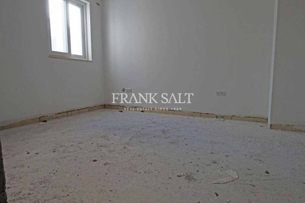 3 Bed, ApartmentFor Sale, Qawra, Malta