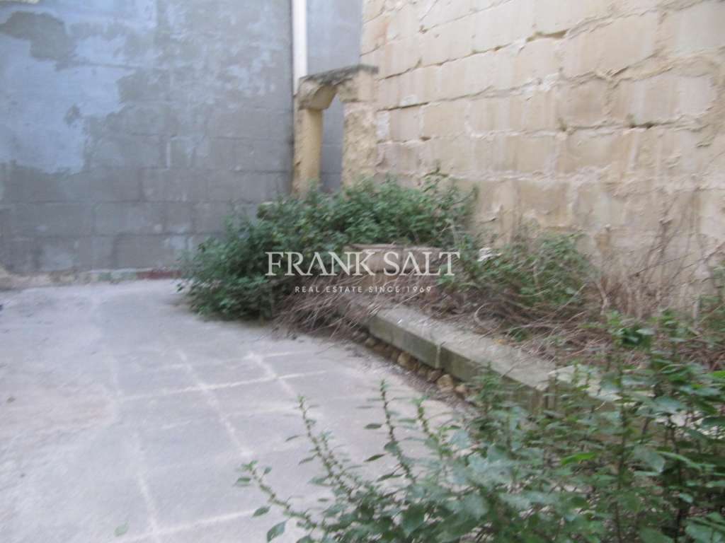 HouseFor Sale, Ghaxaq, Malta
